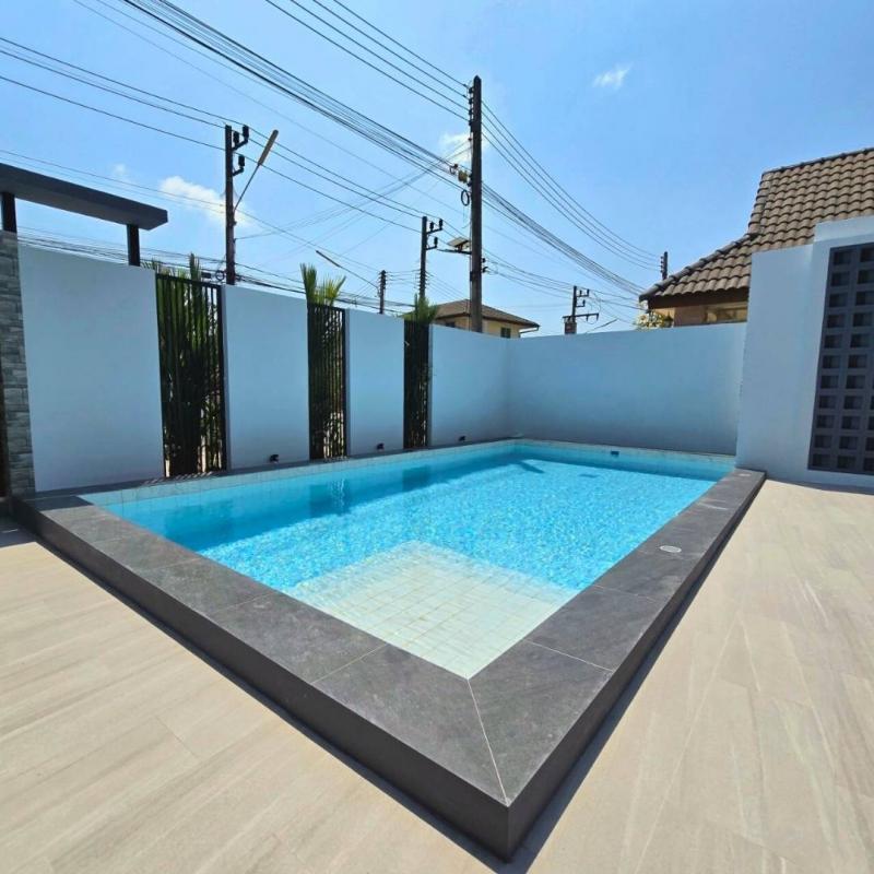 Exclusive Single Story Pool Villa in Prime Chalong Location