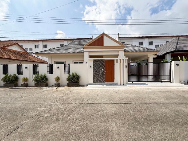 House with Garden | Thalang Area