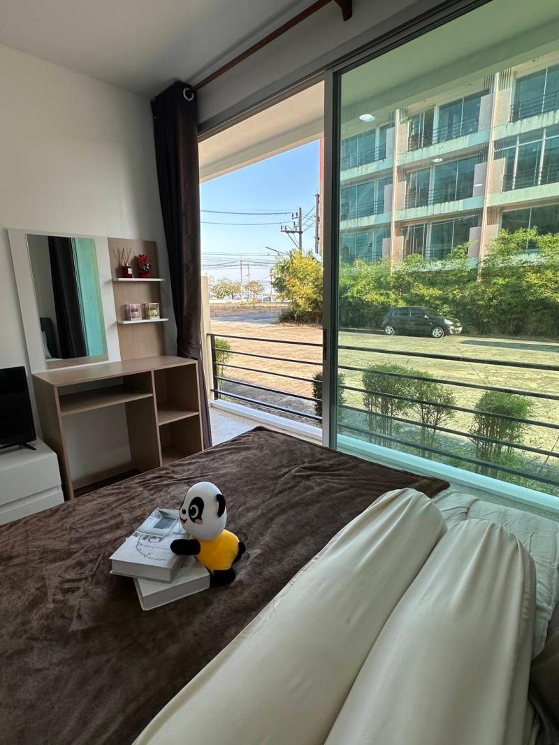 Base Point Condominium, Ao Makham